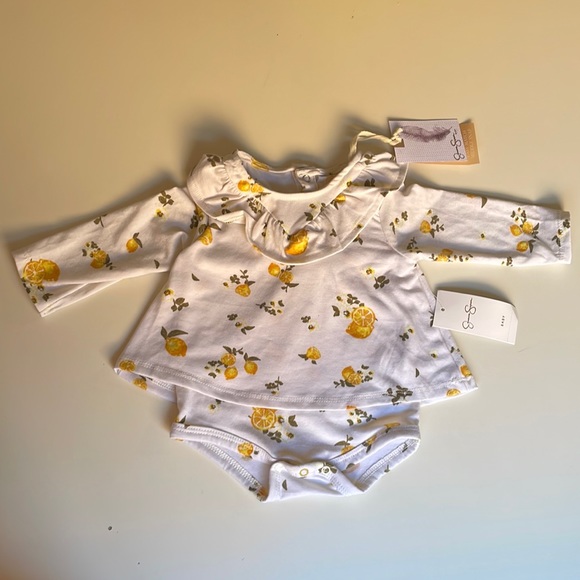 2/$30 Jessica Simpson Yellow Lemon Easy Match Middle Snap One Piece Size 3-6M - Picture 3 of 15